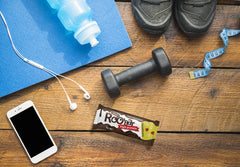 Bio Baton Proteic cu Alune de Padure Invelit in Ciocolata Vegan Fara Gluten Roobar 40 g