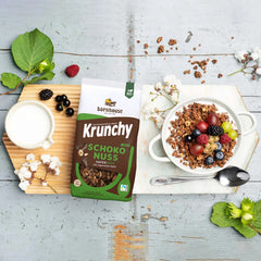Musli Bio Crunchy cu Bucati de Ciocolata si Nuca Crocanta Barnhouse 375 g