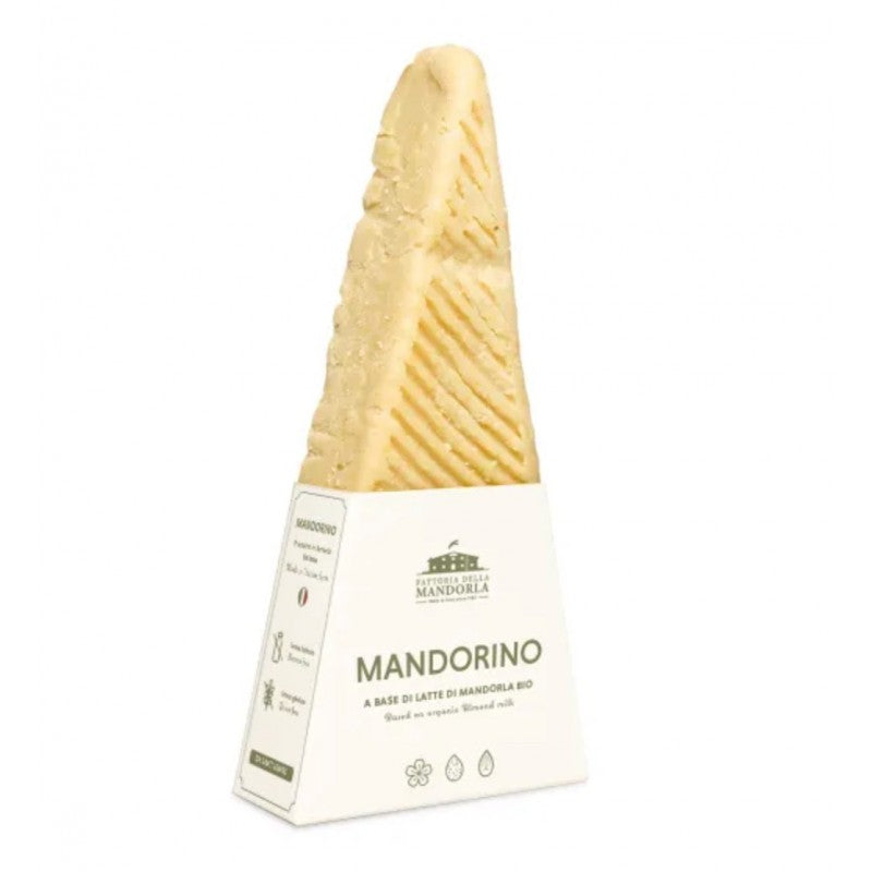 Specialitate Vegana Bio Alternativa la Parmezan din Migdale Fattoria della Mandorla 200 g