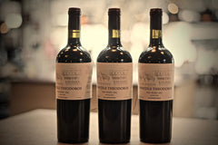 Vin Rosu Sec Natural Fara Sulfiti Pivnitele Theodoros 750 ml