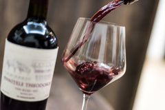 Vin Rosu Sec Natural Fara Sulfiti Pivnitele Theodoros 750 ml