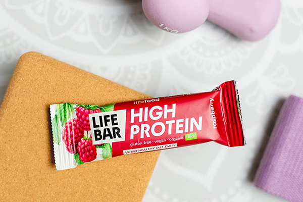 Baton Proteic Bio Vegan cu Zmeura Fara Gluten Lifefood 40 g
