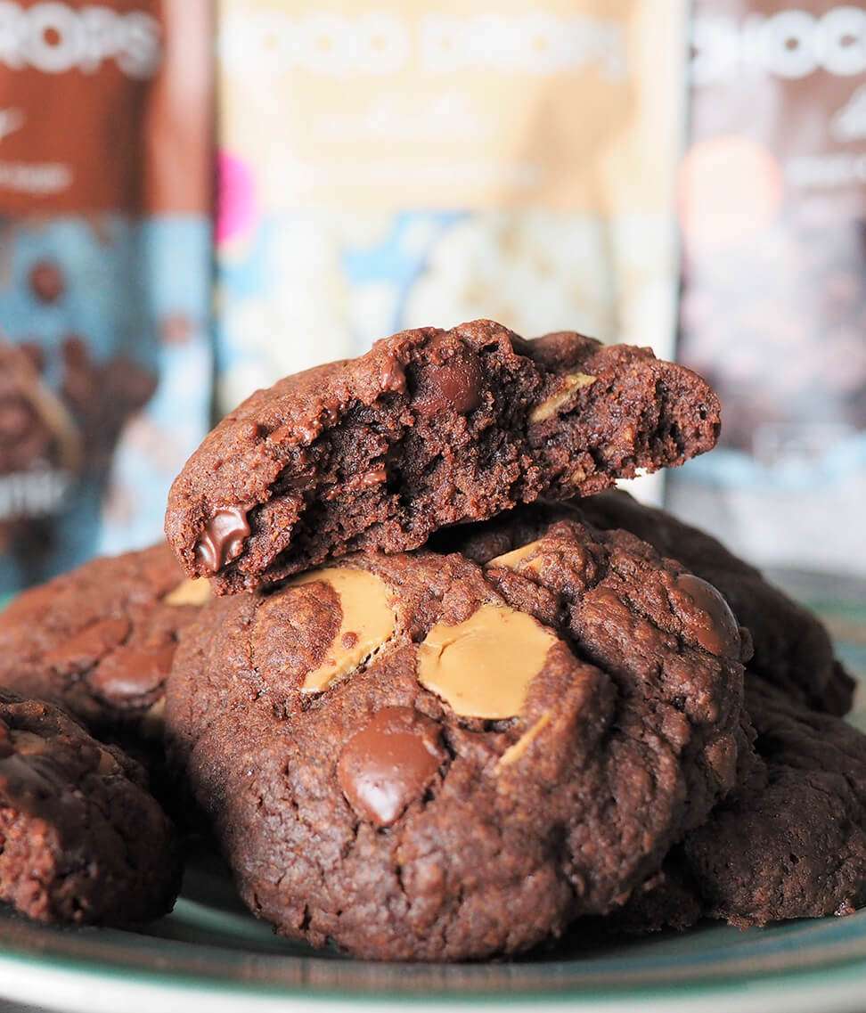 Choco Drops Bio din Ciocolata Alba Vegana Bettr 200 g