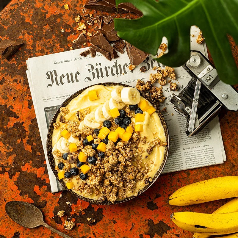 Musli Bio Crunchy cu Bucati de Banana si Ciocolata Barnhouse 450 g