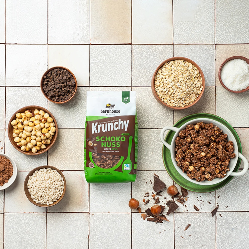Musli Bio Crunchy cu Bucati de Ciocolata si Nuca Crocanta Barnhouse 375 g